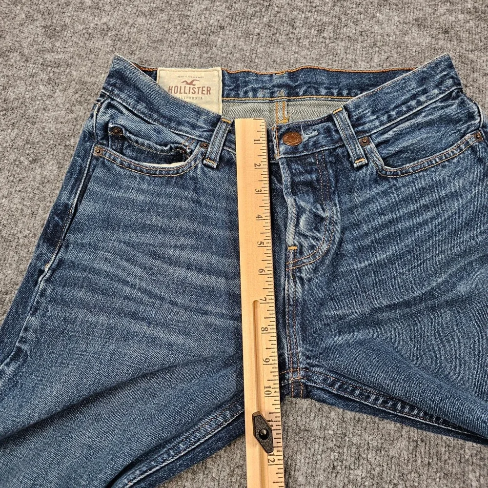 Hollister Slim Straight Jeans Mens 28x28 Blue Medium Wash Button Fly Denim